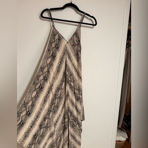 Tolani Beige and Black Patterned Dress